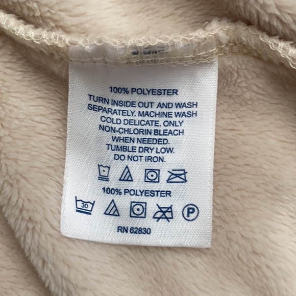 Lands’ End | Cozy Mock Neck Full Zip Jacket Cream (M 10-12) - Picture 10 of 16